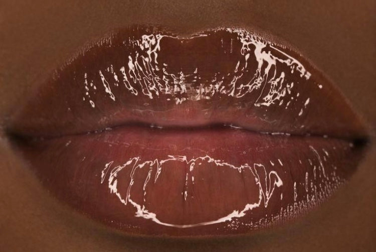 Vegan Lip gloss in shade "S'mores"